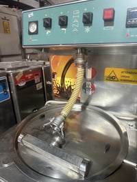 استاند ايس كريم • ١٠ موديلات • ايطالية