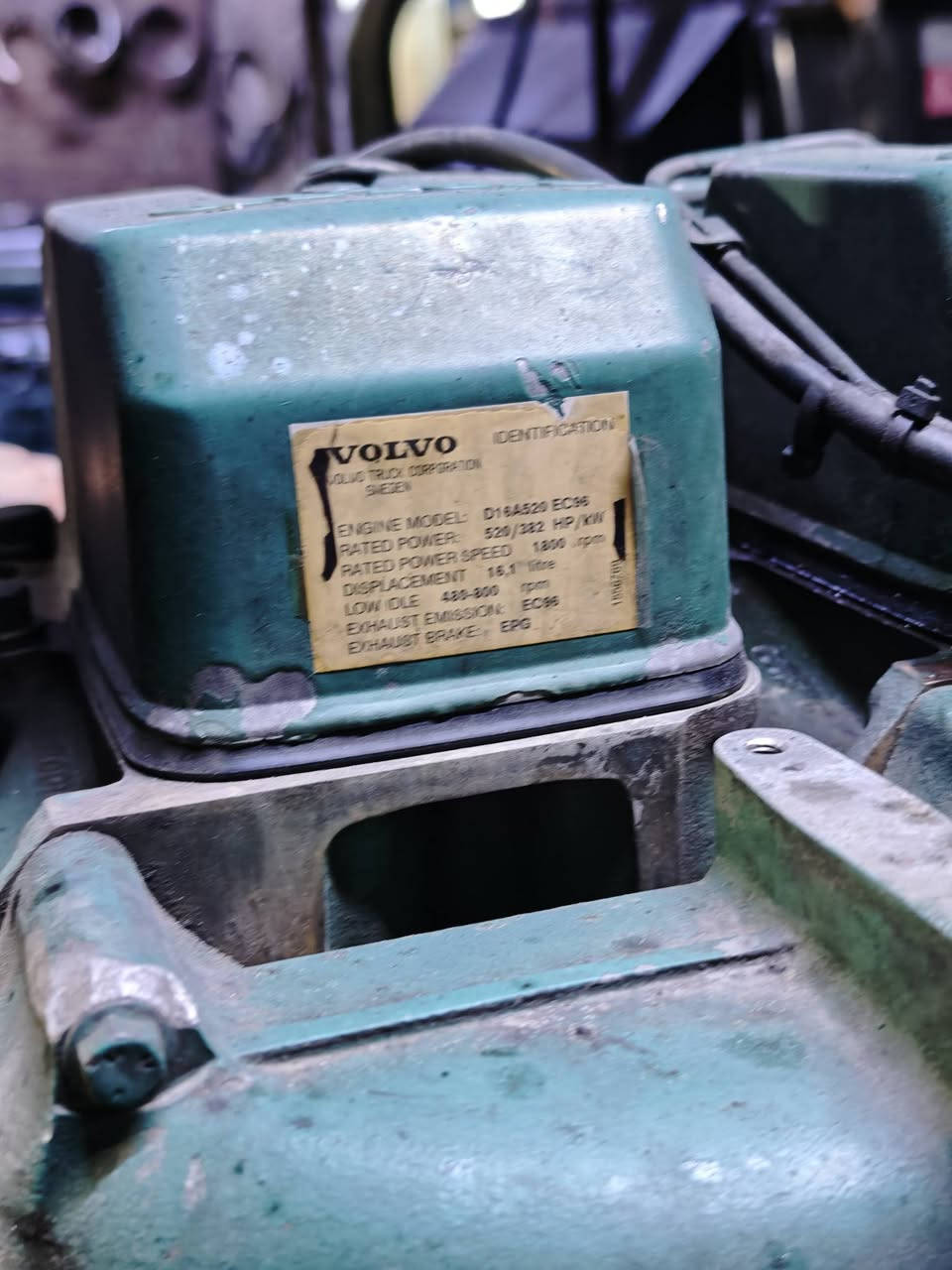 السلام عليكم مولد فولفو D16للبيع كامل شغال للبيع راس توليد 512 ملفوف ستيتر محرك ستندر مكاني الفلوجه
***********
***********
