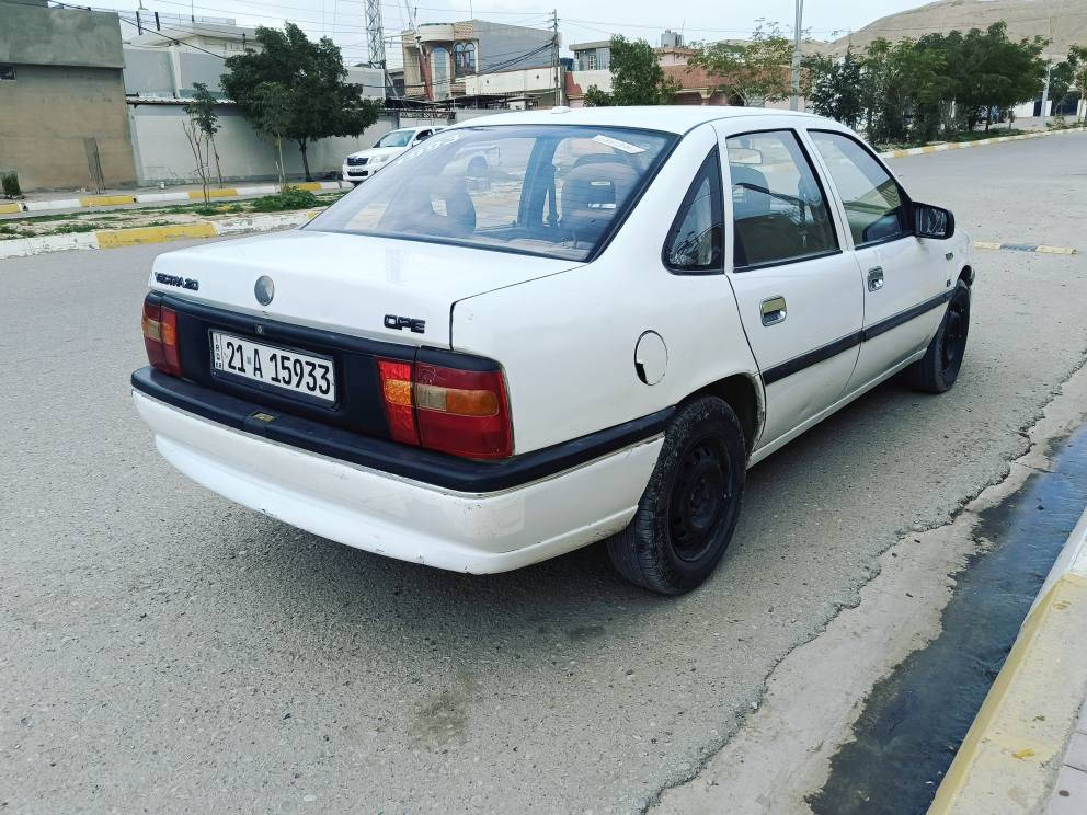 اوبل فكترا 1993 حجم 20
رقم سليمانية سنوية جديد لحد2030
بيها كوبون بانزين
محرك كير شرط كير عادي سقف سلايتabs
سيارة مابيها صبغ كلها عل بلاد 
مابيها حادث  مكفول شرط 
السعر43ورقة وبيها مجال
مكان دوز خورماتو
***********
*********** طوز, صلاح الدين
