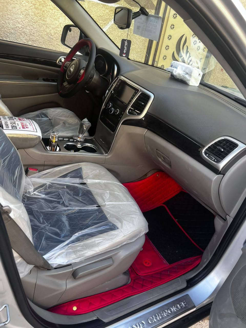 سلام عليكم عندي هاي جيب. مكفوله       كلين بس دعاميه اريد مراوس سورنتو مكاني بغداد الكرخ رقمي ***********
