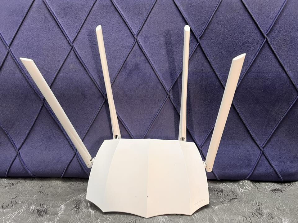 للبيع راوتر تبيلنك استخدام شهر واحد مع راوتر تيندا قوقعة الغني عن التعريف سعر
التبيلنك ٣٥ الف  ثلاث اريل 
سعر التيندا ٣٥الف اربع اريل للتواصل. ***********
