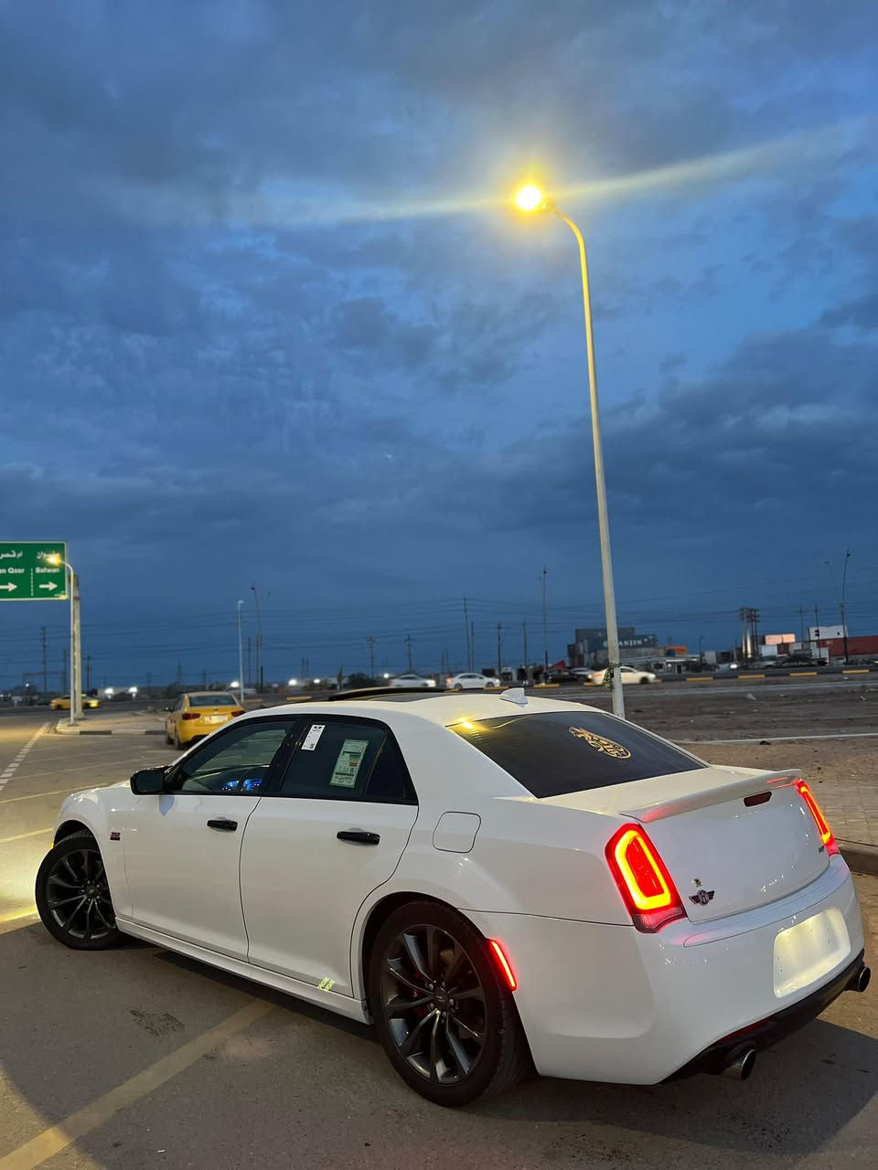 للبيع كرايسلر. RT 2018 5.7اصل بلاديه رقم بصره حره ب اسمي تحويل كفاله من الفتح كير مكينه عليه اكسل SRT ويل كب SRT اصلي وبيها برمجه SRT وعليها دبات SRT اصليات السياره مواصفات معروفه بانوراما تتفى كشنات كشنات حضن ختم S سياره بلاد واصل Sوارد امرييكي فقط دعاميه ومن دخلت بيها فتح. 6قطع فقط فتح براغي  ليبل واحد كلها بدون لاتبديل ولاصبغ  وبلعراق نصبغ بيها بنيد فقط والسياره حلوه خير من الله سعر 215 وبيها مجال بسيط شراي تفاصيل اكثر هاذه رقمي اتصال فقط *********** العنوان البصره
مكلف بلنشر رقم راعيها موجود
