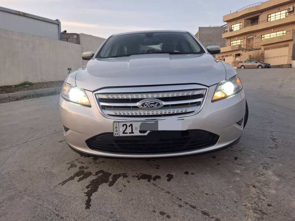 فۆرتی تەورەس  مۆدێلی ٢٠١٠  بەناوی خۆمەوەیە سەنەوی تا ٢٠٣٠ تازەیە هەموو گیانی بەشەرت یەک پارچەی بۆیاخە ودەرگایەکی گۆڕاوە بە بیلاد بێ ناوگرتن گێر و مەکینە تەقەو رەقە کارەبایی بەشەرت چوار تایەی تازەی لەژێرە ماڵی دۆستە سەیارەکە هی دەستی خۆمە  سعری ٩٢ گەڵاو مەجالێکی کەم بۆ پەیوەندی *********** السليمانية, العراق
