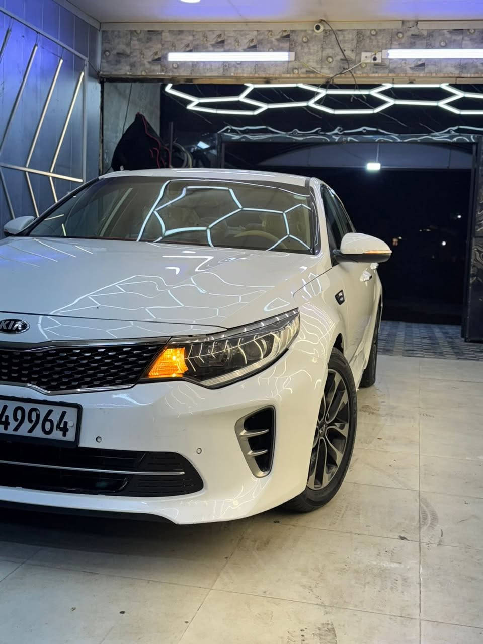 سلام وعليكم كيا اوبتما موديل ١٨ماشيه ١٣٤
حادث باب وجاملغ عكس السايق دوش سياره تخبل مغلفه BBf 

وارد خليجي سعره ١٥٠وبيه مجال 

*********** خابر وتدلل
