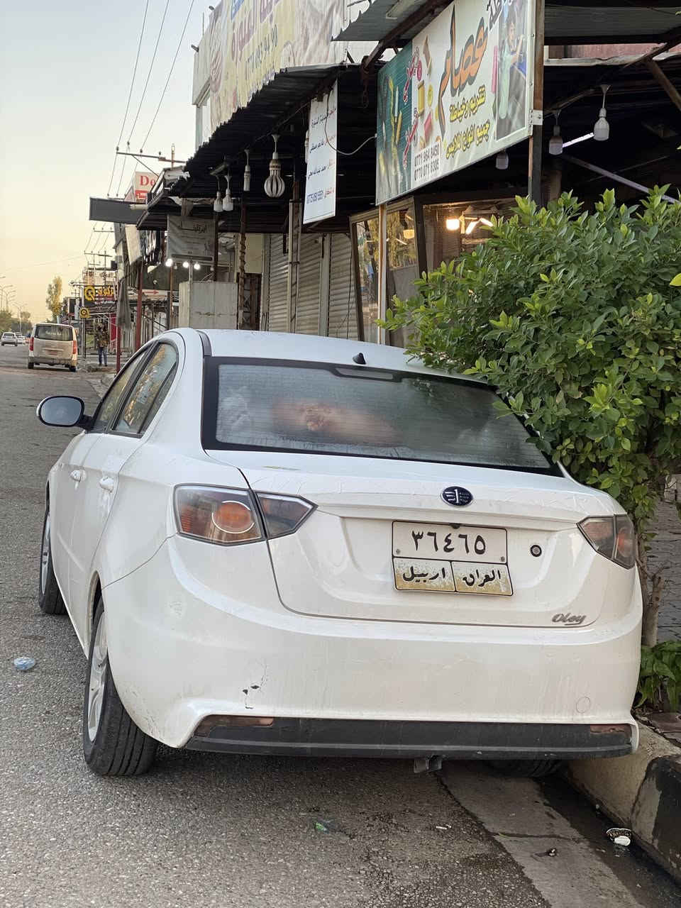 سلام عليكم فاو اولي موديل 2013 للبيع 4جامات كهرباء شاشه ايباد كير أوتوماتيك ماشي قليل تبريد تدفيه سياره بدون ضرر بي 3 قطع خفيف ماشي قليل سعر 63 وبي مجال🤍 ***********.    مكان كركوك ￼
