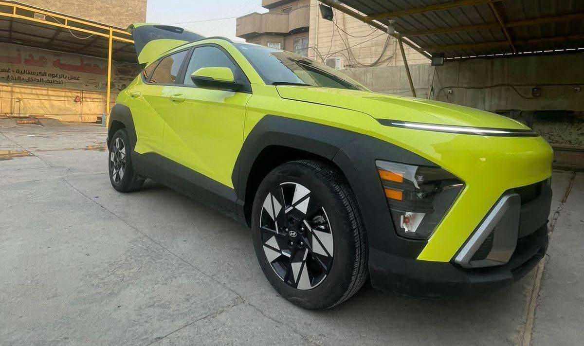 للبيع كونا موديل 2024 لون مميز
ليموني ومرقمة باسم المالك
سنوية جديدة 2025
ماشة 8000 ميل فقط السيارة زيرو ونظيفة جدا
السيارة حادث خفيف جدا
بنيد وجملغات صبغ
بدون ايرباك بدون شواصي بدون لغد
يوجد كفالة

💎 ســعــر ✅ ::  الــرد تلقائي📮

المواصفات فول عدا الفتحة
بصمة وتشغيل عن بعد
شاشة كبيرة متصلة
تبريد قطعتين
ويل كب 18 كروم
لد امامي وخلفي لايت زينون
حساس اطارات
مانع انزلاق
كروز سرعة
رادار امامي وخلفي وجانبي فول
تحديد مسار قيادة
اشاير بالمرايا
شاشة تدعم ابل كار بلاي وشاشة اعطال
كاميرا دوارة
مساعد انحدار
داخل مخمل
كشن كهرباء
وباقي المواصفات المعروفة

رقم صاحب السيارة 
***********
