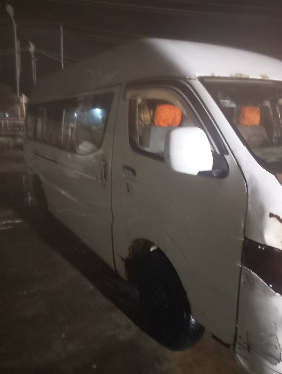 مساء الخير شيري مديل 13حره مشط جديد باور جديد حداديه نص عمر تبريد يرادله غاز فانات خلفيه شغاله ولكشر شوف لعين المكان بصره شط العرب الجزيره هاتف ***********السعر55
