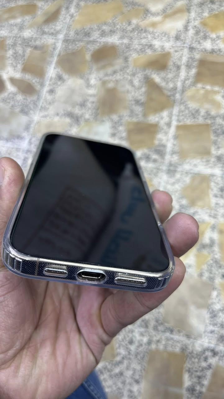 آيفون 16 برو ماكس بذاكرة 256 بطاريه97  فول نضافه معه كارتونه بدون كيبل 
سعر 1.325.000 
بغداد شارع. الكفاح ***********
