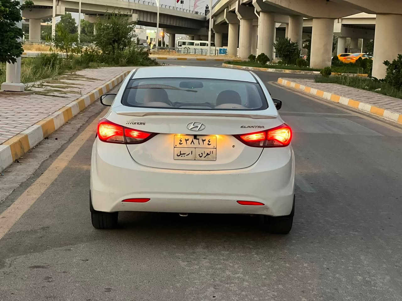 يالله السلام عليكم....
نقد فقط اعتذر ع الاقساط والوعده والمرواس
 بسعر مناسب110$وبيها مجال للشراي هونداي النترا وارد خليجي الموديل2014 الون ابيض ثلجي السياره مكفوله كفاله عامه من الصبغ عدا مكان كارت واحد  فقط مكينه حجم كبير 1800دوش
المرغوب شرط بدون فتح بدون بخار كير بدون عيب مواصفات فول عدا لسلايت كير بدون اي عيب
داخل عسلي
تحكم ستيرن جهتين
اشاره بالمري
بلاجكتور بلادي
ويل كب كروم
اي بي اس
4دسك
حساي
يو اس بي
اواكس 
بك الايت خلفي الد
تحكم مري جانبي
كير/محرك/صدر/تخم تاير/تخم ويل كب/زنون/ارضيه جلد/دوشمه/تبريد/تدفئه/كهربائيات/باتري-كله جديد وبالشرط
رقم اربيل  شرط التحويل والغرامات عنوان السياره كركوك-الواسطي الخاص مغلق للاستفسار
***********
