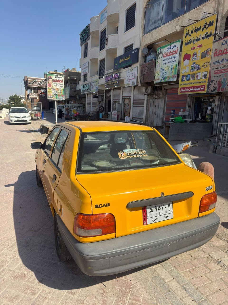 السلام عليكم مـטּ رخصه الادمن سايبا 2021 مكفولة كفاله عامه بيها رصعات بسيطه كما موضح بالصوره مصفره هيئة وغرامه وسياره بسمي سيارة خير مـטּ الله عارضها 56وبيها مجال بسيط للاستفسار خادمكم   *********** مكان مدينه الصدر
