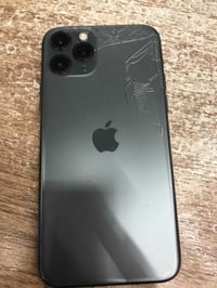 شاشة محترقة • ذاكرة ٦٤ • بطارية ١٠٠