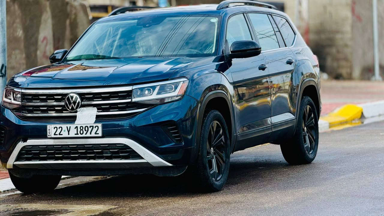 فولگس واگن اطلس ٢٠٢٢
بدون تبديل صبغ صفحتين فقط اثر حادث داخل امريكا اثناء الشحن السياره ما ماشيه ولا كيلو متر داخل امريكا وتقريرها موجود
فول اعلیٰ فئه SELفاملي ماشيه ٢٢الف ميل مكينه ٦سلندر بانزين عادي
جاهزه من كلشي ترقيم جديد
يجم امامي خلفي كبس***********
