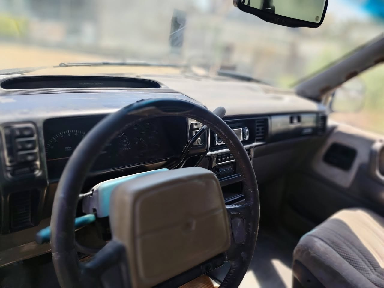 دوج طويله محرك 3300 بلادي صاحبها جيراني رقم انكليزي بغداد هزه جديده مصفره مرور وسعرها 40 ظفيره وقاعدة فيوزات مشتغلها يم محمد بلطالبيه م *********** بابل طريق السدة الهنديه مهناويه
