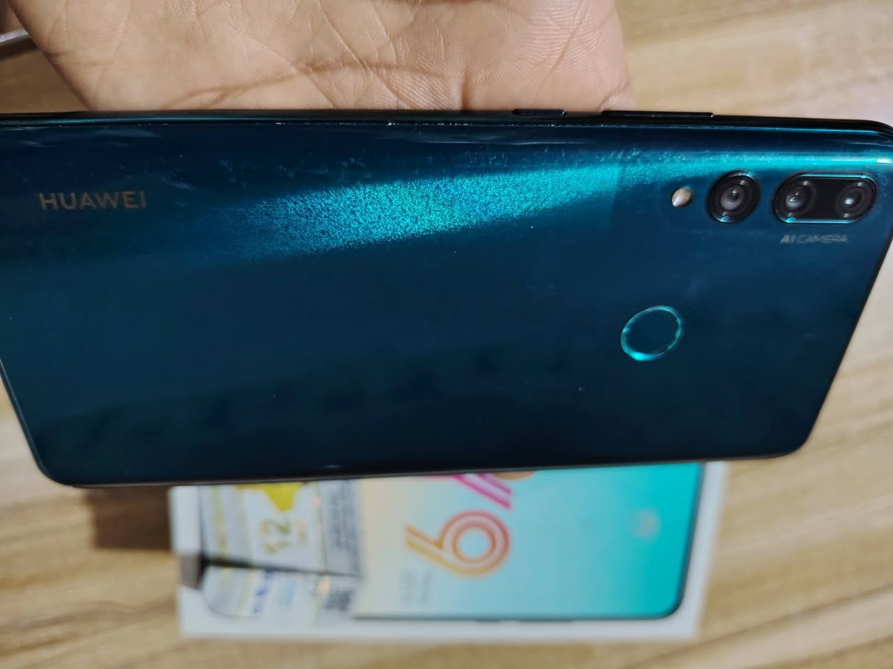 y9 برايم ذاكرة 128 نضيف مابي اي خدش فقط كامرة السلفي عطلانة الأمامية شغالة
السعر 100 وبي مجال للشراي


**إذا كنت صاحب هذا الإعلان وتريد حذفه لأي سبب، رجاءا أرسل رسالة إلى الدعم الفني**