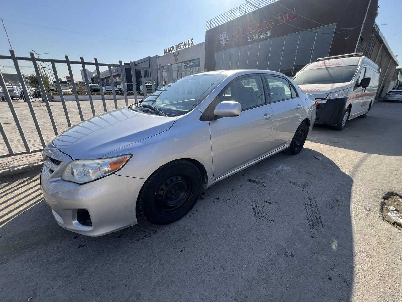 السلام عليكم كورلا 2011 للبيع فقط
وارد امريكي بيها صبغ باب عكس سايق خلفي 
محرك 1800 ماشيه 114 الف 
سياره ليبل واحد بدون تبديل 
السعر 115 ورقه مكانها بغداد الغدير 
***********
