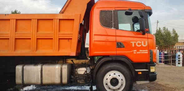 السلام عليكم سكانيا بومة موديل ٢٠٠٠ مجموعه نص جي اف بم و نوزل سكليتر كهرباء جاهزة للعمل شاصي مكفول قمارة بلاد رقم اربيل بسمي هزة جديدة مكان السيارة بغداد ***********
