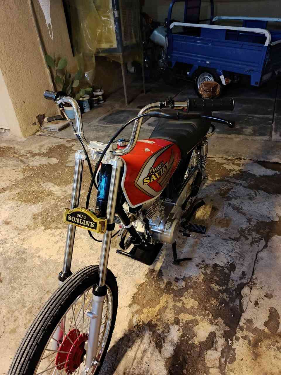 سلام عليكم نامه شلامجه أول تبديلت دهن 
شاصي 14 ارشه تعمير جديد ماصارله شهر 
متواجد خاص وعل رقم ***********
