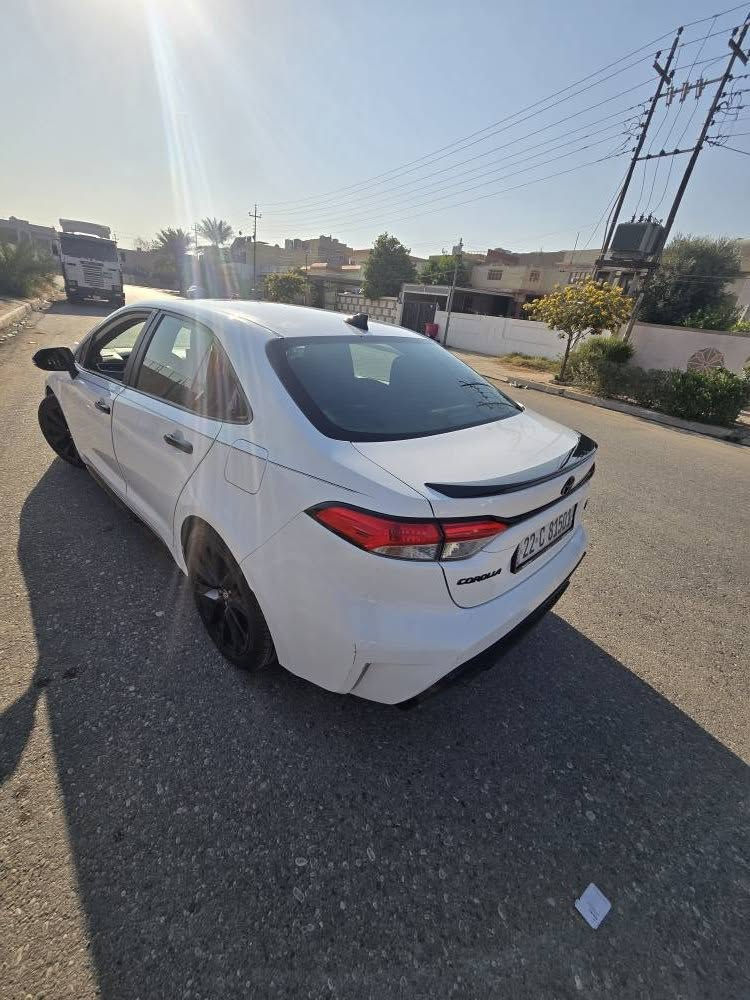 سلام عليكم تيوتا كورلا للبيع إصدار 
SE NIGHTSHADE APEX 2022
السيارة بيها كت كامل أسود بلاد من الشركة نسخة مميزة حادثها اشوية من البونيد ومصبوغ على كدة والدعامية ***********
5YFS4MCE1NP131818 كويسينجاك, أربيل
