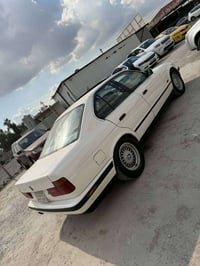 بي ام ٥٢٥ • ١٩٩٠ • اوتوماتيك