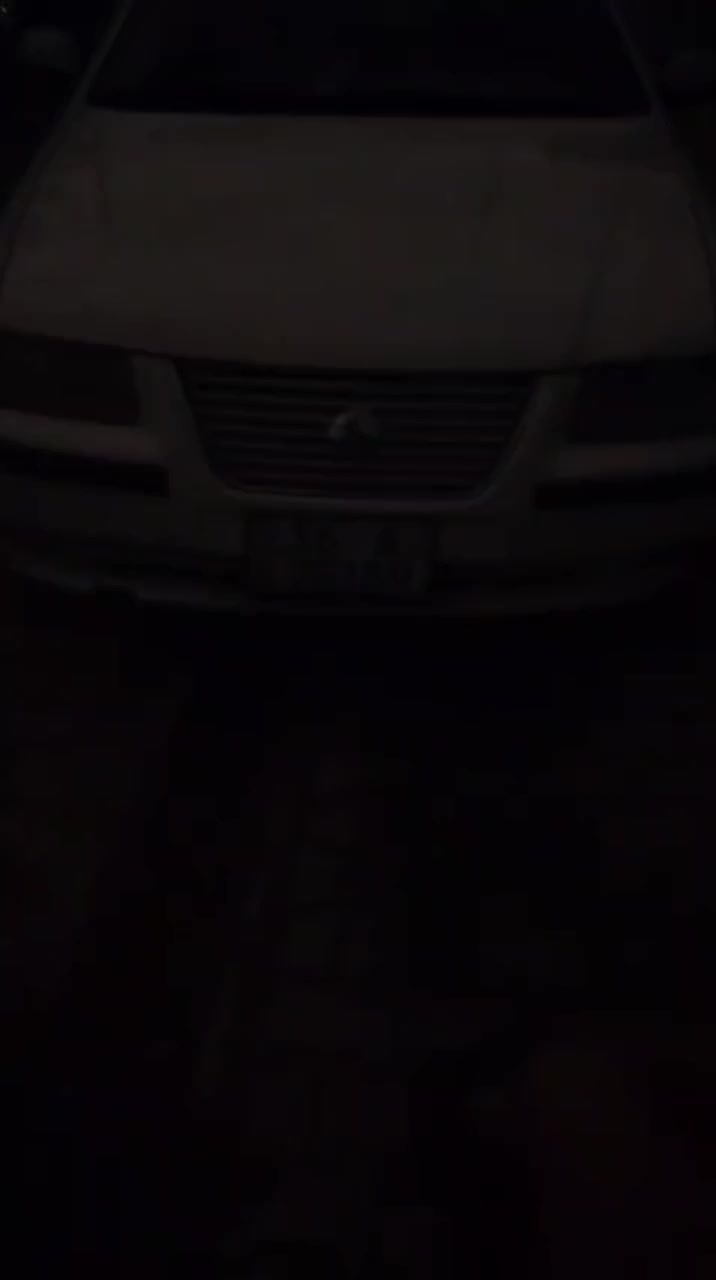 سمند للبيع رقم قادسيه انكليزي مشروع وطني مداور وين متريد ثاني يوم سنويه لل2030 راعيها ولد صاحبي يريد يداور تبريد شغال حداديه جديده 100%ستوني سويتها كير مكينه كهربائيات منضومة زنون سنتر لوك سياره جاهزه معايزه شي حت ذني لبيهن معجون هم عليه صبغهن فقط بيها حماوه  واني مفارغ اسويها تجي تطلع بيها مابيها شي شغاله  السعر 28 وبيها مجال مكاني كوفه حي ميسان رقم***********
