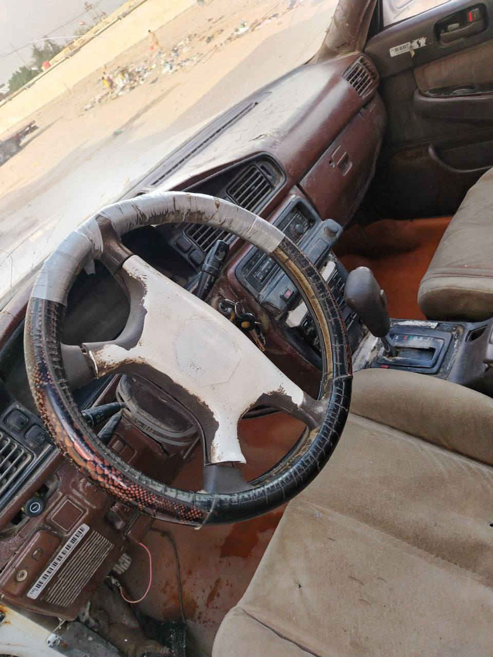 بسم الله مارك رقم بصره مشروع وطني مكفوله كص ونقل محرك وكير ونجي مشط جديد هو والبلور سياره ناعمه وكهربائاتها شغاله كلها جام  بيبان قفالات سعرها 29 وبيها مجال *********** مكاني البصره الزبير
