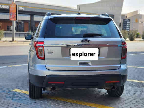 فۆڕد ئێکسپلۆرێر
***********

*********** 

مۆدێلی 2012

سفری شەریکەی نیڤایە

ناو زەردە و دەسک نیکل

دەبڵ پانکە

تاک ئەکسلە

4 تایەی لۆک لۆکە

تەنها 1 پەلە بۆیاخی هەیە دەرگای سەکن

سەیارەکە زۆ جوانە و مالی دۆستە

سەنەوی تا 2029 بەناوی خۆمە

هەموو سێرڤزێکی تازەیە

تەنها 170هەزار ڕۆشتوە

بەشەرتی گێڕ و مەکینە

مەکینە و گێڕی نەکراوەتەوە

بۆ.زانینی نرخ پەیوەندی بکەن
