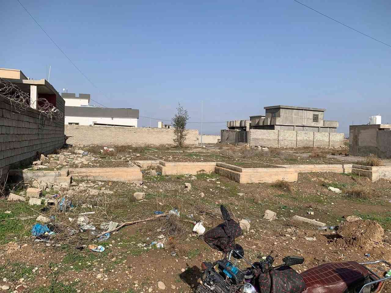 السلام عليكم
قطعه ارض للبيع  قرية المالحه مجاور البيت اثير الشندوخ 

مساحة القطعه / 450 متر

اساس كامل 

1500 بلوكه 

السعر 15 مليون وبيها مجال 

للاستفسار ***********
