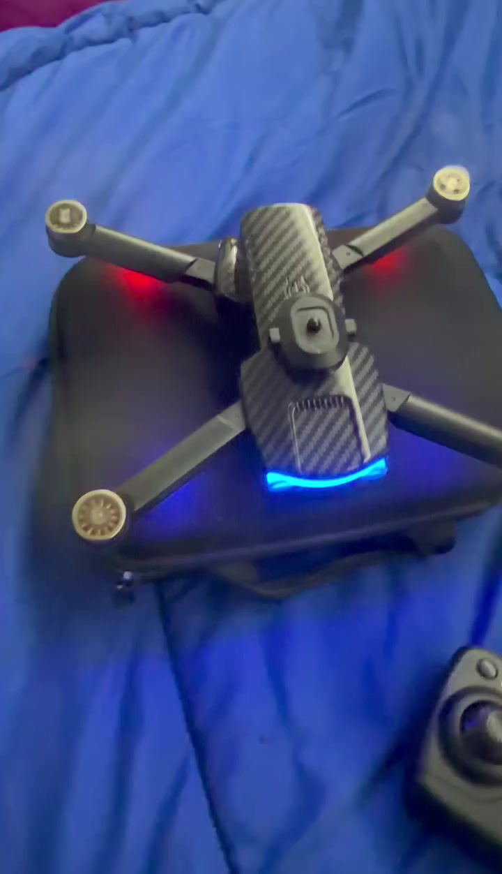 درون بهذا الشكلwi-fi 
دبل بطاريه   يشتغل ماعرف اطيره 
قيم مايرضي الله


**إذا كنت صاحب هذا الإعلان وتريد حذفه لأي سبب، رجاءا أرسل رسالة إلى الدعم الفني**