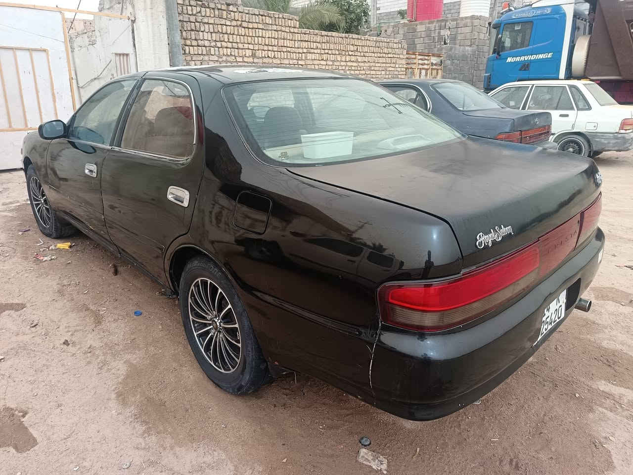 السلام عليكم كرستا نفخ سياره خير من الله رقم بصرة انكليزي بسمي سنويه 2031سياره مكفوله من الكصه والنقل مكينه وكير نعمه لتواصل واتساب او اتصال (***********

