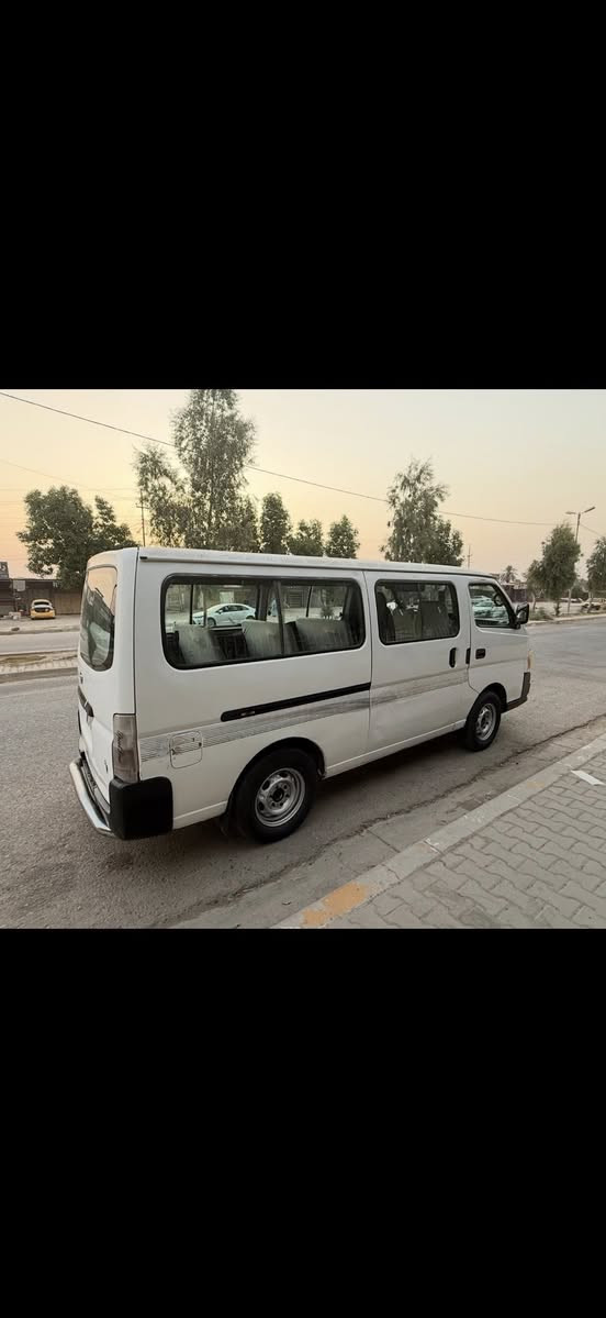 السلام نسيان موديل 2011 رقم بغداد بأسمي تحويل ثاني يوم السيارة بيها طخات مامكفولة السعر 115 وبيها مجال بسيط مكان السيارة بغداد المحمودية ***********
