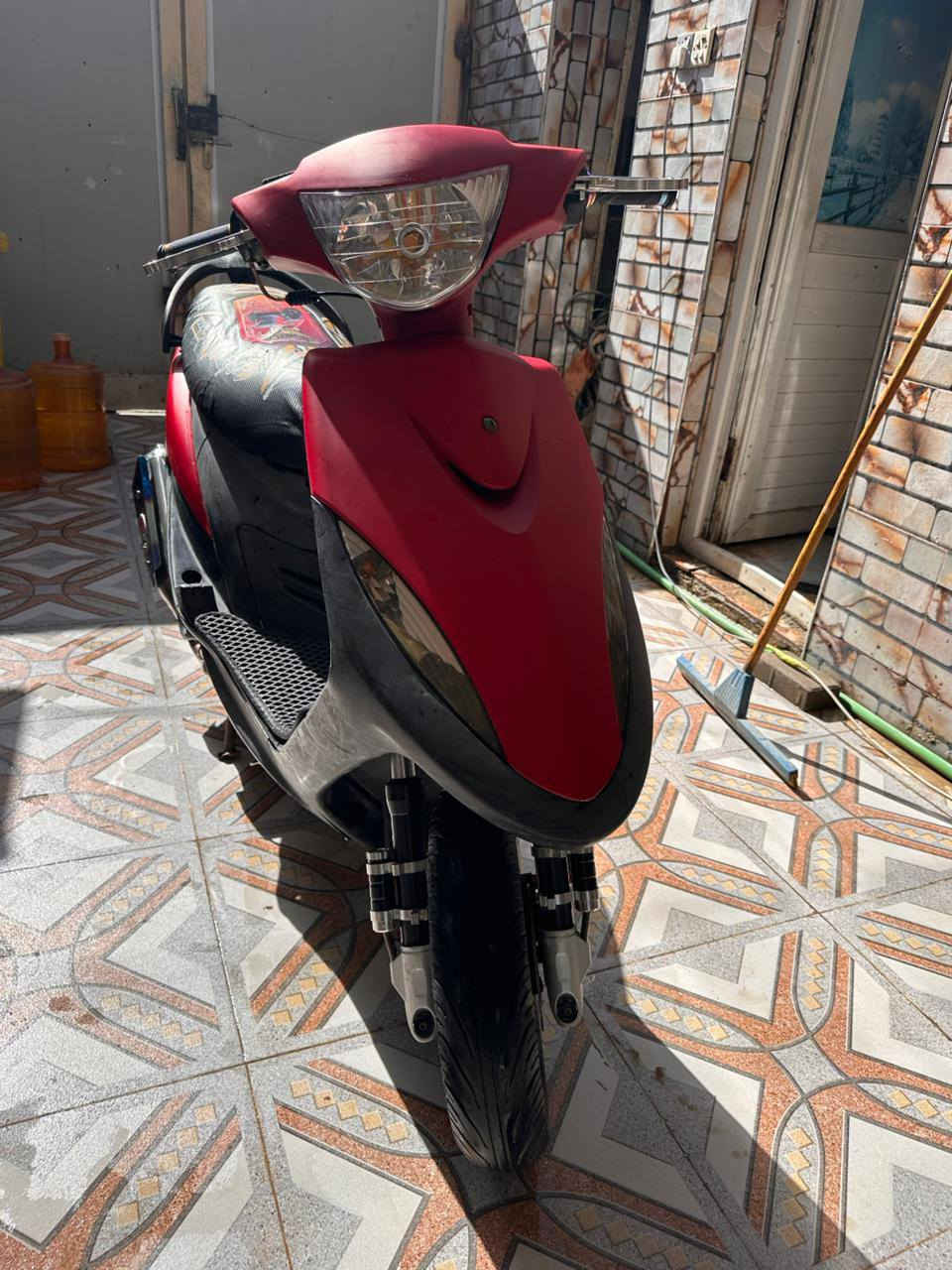 ماكس عدله للبيع ب800 وبيه مجال مكينه 55 مزوده بوشته ل49 موجوده الكفرات الرصاصيه ختم واحد وي السوادات بلاد مكاني ديوانيه بحي النهضه للاتصال ***********
