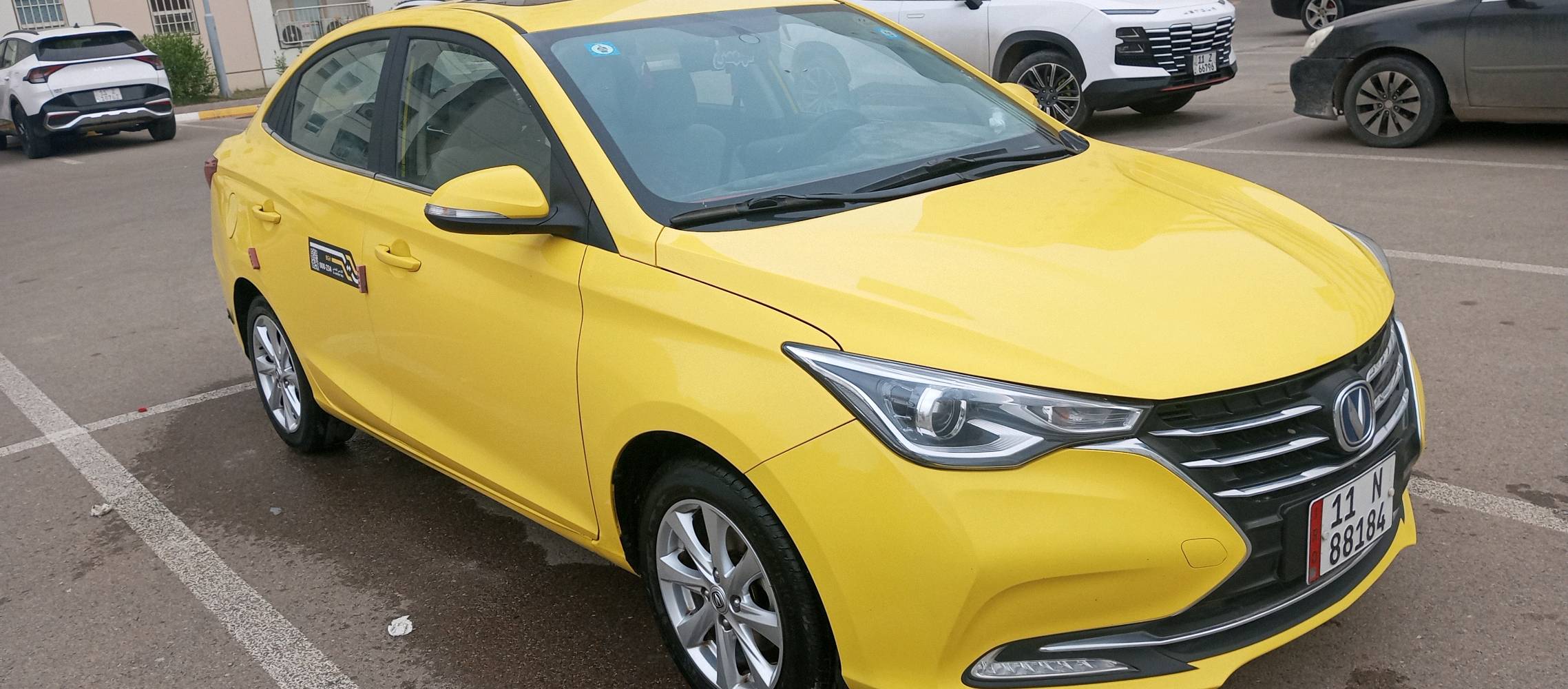 شانجان Lسفن 24 تكسي غاز بنزين سياره حره سياره خيره من الله مكان بغداد بسمايه وسعرها 105 وبيها مجال سيارة مقفوله ماشيه 77