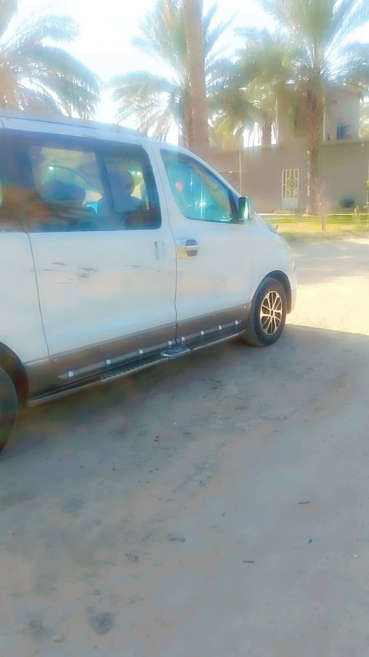 من رخصه صاحب الكروب سلام عليكم ستاركس موديل 9 كير اكسن مكفولات سياره محرك مجفت جديد  بيه ظربه جاملغ الخلفي لا صبغ لا معجون السعر 135 تصل ***********
