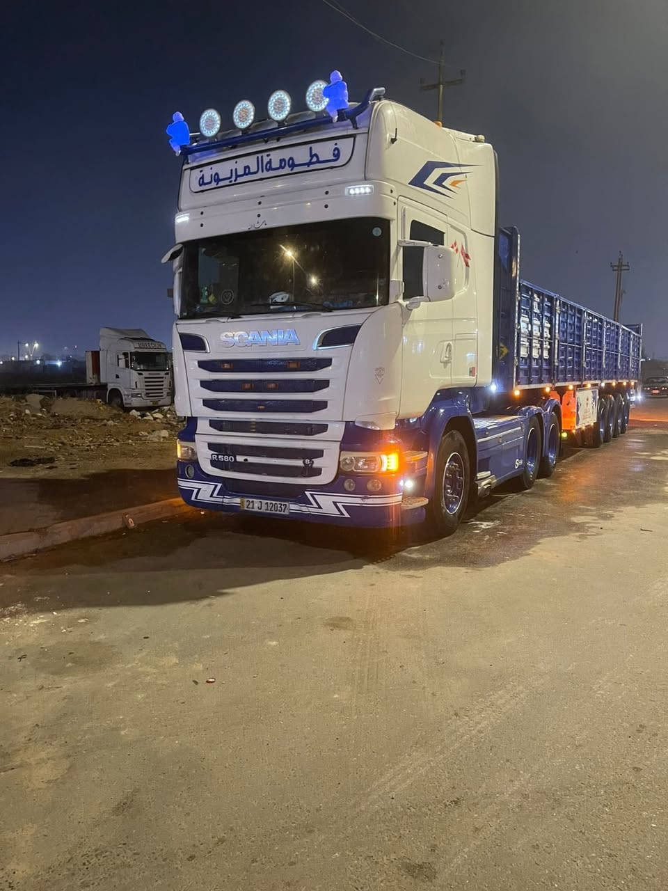 سياره البيع مديل ٢٠١٥ عربان غسان مديل ٢٠٢٦ سياره جديده فول مواصفات تخم تاير راس و عربان ‭٠٧٧٢ ١١٦ ٥٢٩٩‬رقم صاحب السياره اني مكلف بل نشر@
