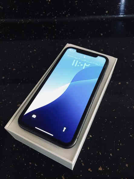 IPhone 11 
ذ128 بطارية 78 نضيف ومامستبدل اي قطعة بي 

السعر 200 ___ ***********
