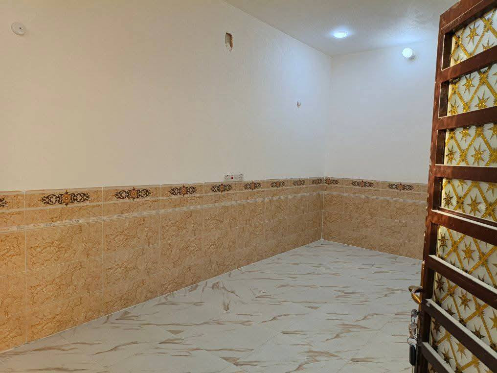 #دار للبيع
طابو ملك صرف
________المساحه 150 متر
#تفاصيل الدار
استقبال
        مطبخ
          هول
          غرفتين نوم 2
       صحيات داخلية و خارجيه
كراج سيارة

الدار فول من كل النواحي

#الموقع ابي غرق حي الجواد الثانيه

                   الاستفسار أكثر الاتصال
                      واتساب ***********
              ***********
                          #ملاحضه
        لديك عقار للبيع ما عليك غير مراسلة الصفحه 

                    يتوفر لدينا كادر مختص 
                  البناء وترميم مقاولات عامه
                        ***********
