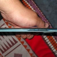 هونر x9c الجهاز شوفه عينكم بي بس مشكله بسيطه الكامر الاماميه شغاله بس ...