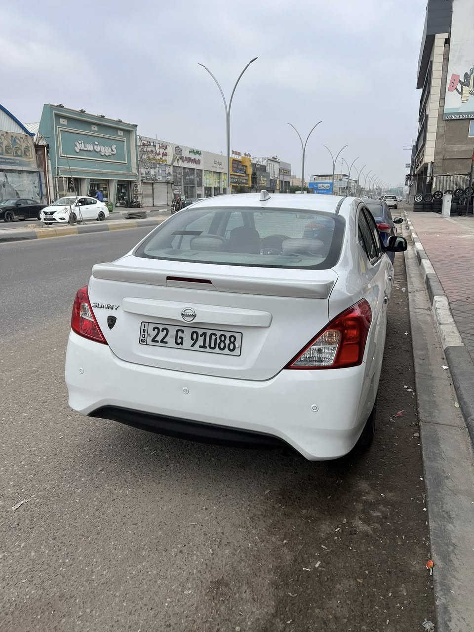 نيسان سني 2024
هندي
بيها جاملغ الامامي صبغ
وشوي من الباب 
بدون ضربة
السعر 115
بيها مجال
***********
