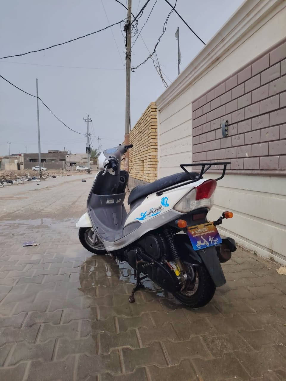 للبيع ماكس منغولي نضافة شوف عينك برغي ما مفتوح بيهة كهربائيات كله شغال مكينه ناعمة كفرات بلاد مختم دراجةً جديده السعر750بي مجال للاستفسار ***********
