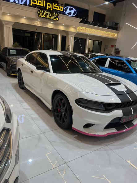 دوج جارجر جي تي موديل 2022‏DODGE CHARGER GT
رقم أربيل اسمي هزه جديده ترقيم جديد اسمي
اللون:ابيض 
المواصفات: وارد امريكي-حادث شبه كلين 
فقط بارد بلجاملغ الأمامي كد اربع صابع
٦سلندر محرك(٣٦٠٠)
كراسي كهرباء
كراسي سپورت(حضن)
شاشة_امامية_كبيرة_اصلية_لمس_حراري_(11 inch)_الجديدة_كليا
نظام_خرائط_(نظام ملاحة)_navigation
مستشعر_صف_المركبة
نظام_مساعدة_بدء_التشغيل_على_المرتفعات
نظام_التحكم_بالاداء
نظام_قياس_قوة_المحرك_
‏AUTO_START
نظام_التحكم_بالانطلاق
نظام_اعداد_نمط_القيادة
نظام_اعداد_النمط_الرياضي
نظام_اعداد_النمط_الافتراضي
مراة_زئبقية
كامرة خلفية اصلية
شاشة عرض الاعطال
تشغيل عن بعد
كروس سرعة
فول تحكم استيرن(جهتين امامي+جهتين خلفي)
دبل كير(عادي+أوتوماتيك)
ناقل حركة ٨ نمر
نظام_SUPER_TRACK_PAK
نظام_سپورت_SPORT
نظام مانع انزلاق ABS
حساس خلفي
مري تدفئة
نظام تحكم بمستوى الانارة الداخلي
نظام تحكم بمستوى الضوء الداخلي
لايت عدسة
لد نهاري
بك لايت LED
ويل_20_GT 
مدخل
‏CARPLAY 
صور حادث مع منشور
‏المكان بغداد

رقم صاحب سيارة ***********
