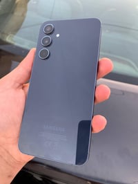 A55 5G للبيع A55 5G ذاكرة ٢٥٦ جهاز نضيف لوك شخط ما بيه سعر ٣٠٠ مكاني ب...