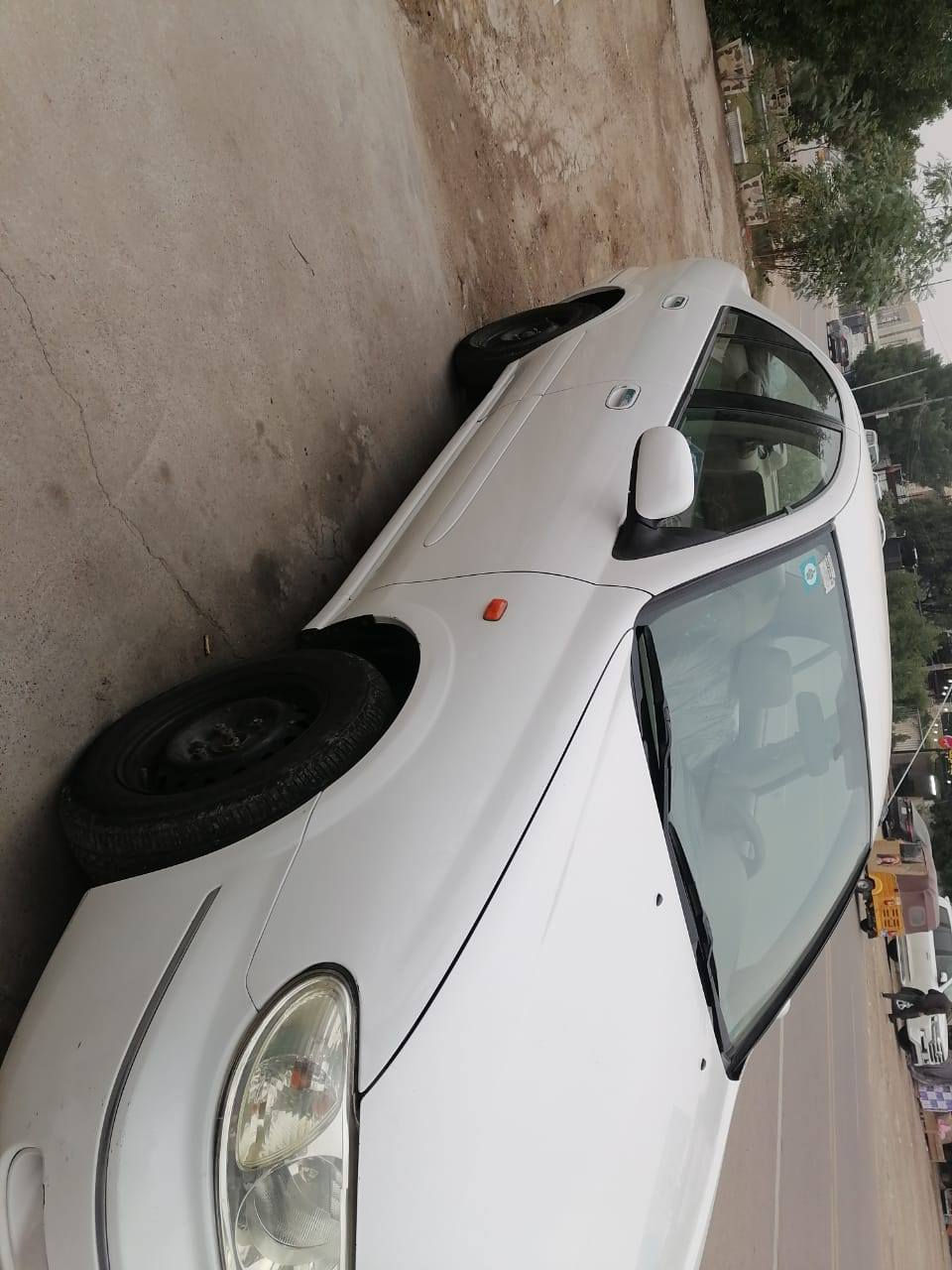 السلام عليكم
نيسان سني موديل 2009
سيارة بية صبغ بالجاملغ الخلفي جزء بسيط اثر شخط مو حادث 
وبارد بسيط بالصندوك 
سيارة مابية اي نقص 
السعر 118 ورقة 
للاستفسار بصاحب السيارة ***********
مكان السيارة الطالبية
