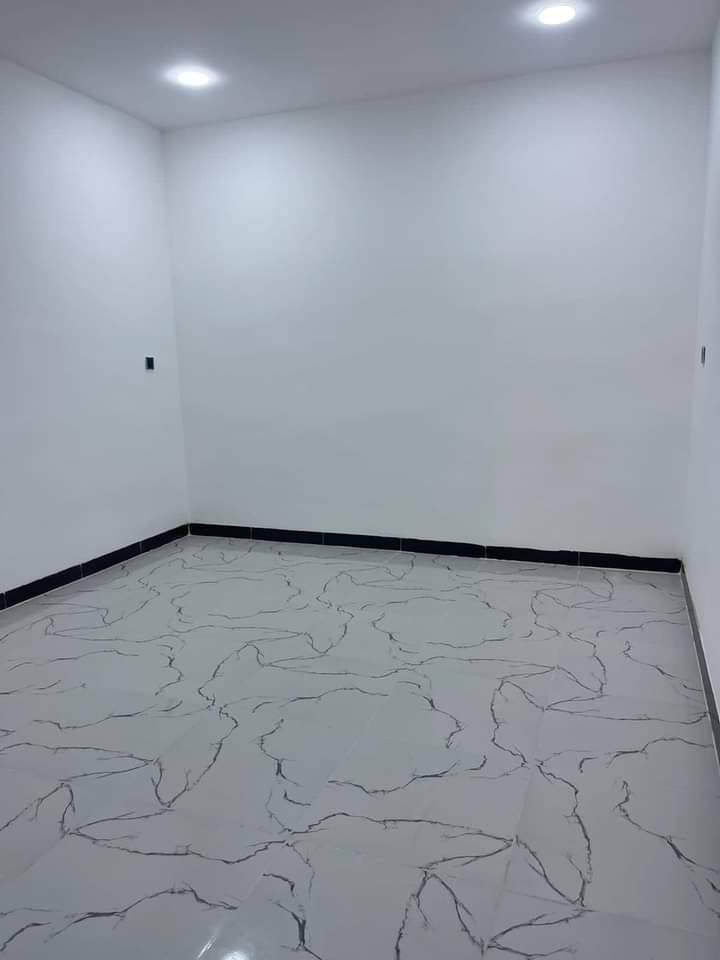 السلام عليكم صباغ متفرغ حاليا مكاني بغداد الدوره.. نشتغل كافه بغداد. ديكورات بديل الخشب بديل الرخام جبسن واجهات صبغ داخل.. نثر ويوجد كادر ترميم تسليم مفتاح شغل نظيف واسعار مناسبه والله يرزق الجميع.. *********** اتصال
*********** واتساب

لايك او تعليق صعدنه المنشور وشكرا🙏
