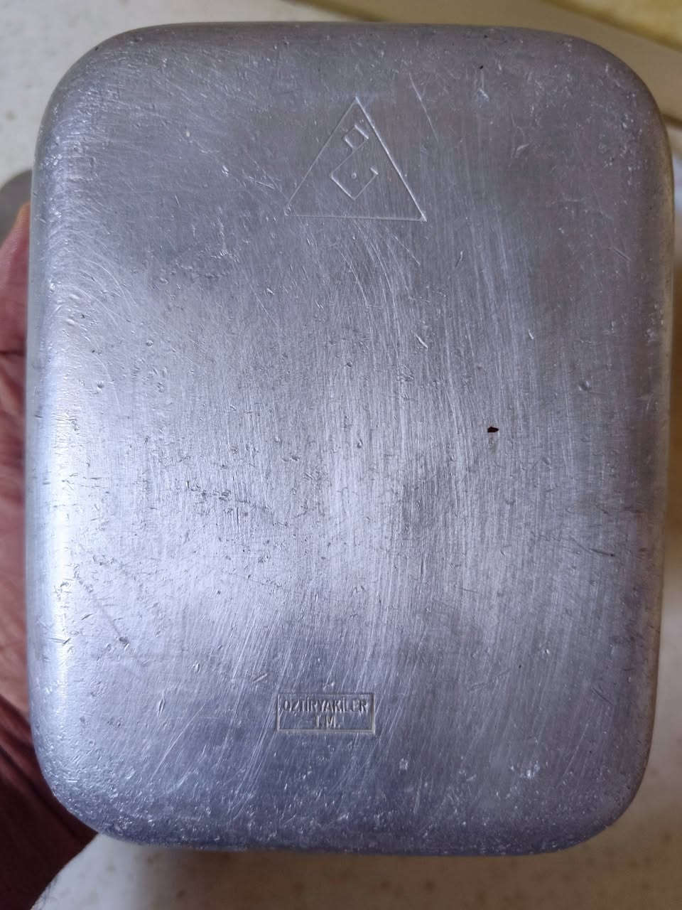 تتوفر ٥٠ قطعه من قصعة عسكرية (وعاء طهي ميداني) أوعية طهي أو صواني تقديم.تُستخدم في التخييم مختوم بعلامة الجيش العراقي السابق سعر ١٦ الف واصله العندك


**إذا كنت صاحب هذا الإعلان وتريد حذفه لأي سبب، رجاءا أرسل رسالة إلى الدعم الفني**