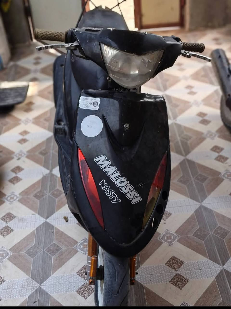 السلام عليكم دراجه ماكس عدله مستعجل على بيعتها كفرات بلادي صلنصه بلادي دواخل بلادي لايت زنون بوشه ٤٩ سعرها ٤٠٠ ألف مكانها كربلاء الحر حي العسكري الرقم ***********
