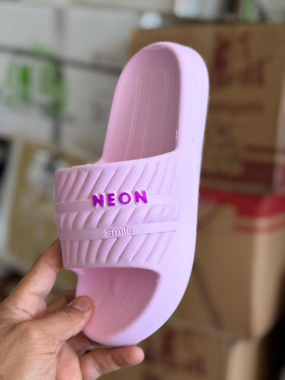 {إِنَّ هَٰذَا لَرِزْقُنَا مَا لَهُ مِن نَّفَادٍ}
للتواصل على وتساب
***********
سافت نسائي طبي 
سعر الزوج 1750 
سعر الكارتون 42 الف 
تعبئة الكارتون 24 زوج القياسات 38-41
