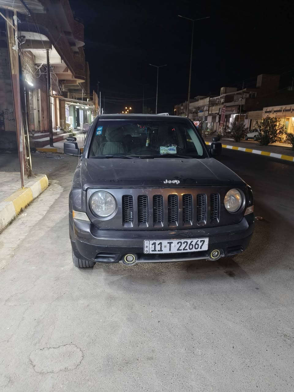 سلام عليكم للبيع جيب موديل ١٦ محرك اربعه سلندر
فول مواصفات فتحه سقف 
رقم بغداد 
تحويل ثاني يوم  
ضرر بنيد وجاملغ جهت السايق 
السعر ١٣٠ 
***********

