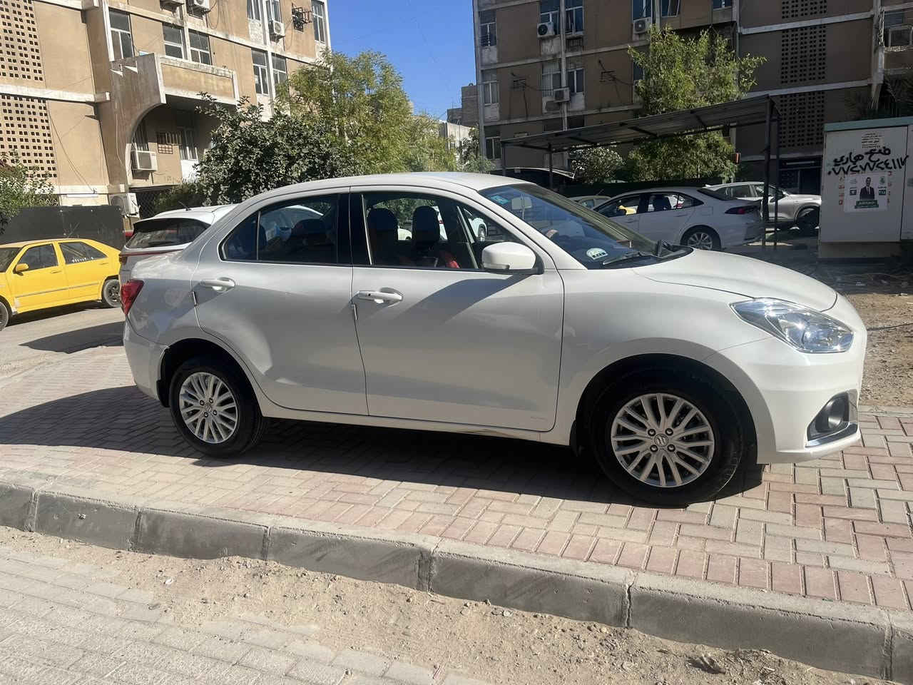 سوزوكي دزاير 2022 ماشية 45 الف مكفولة من الصبغ عدا بارد بسيط فول مواصفات عدا الفتحة السعر ( 94 $) المكان زيونة موبايل ( ***********)
