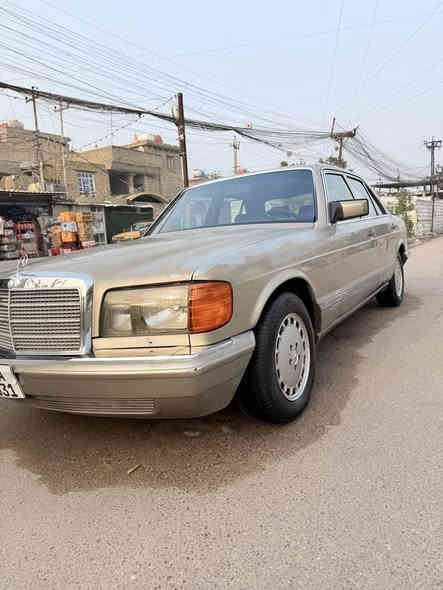 سلام عليكم مالسدس ذهبي موديل ١٩٨٨ السياره جاهزه من كلشي حداديه جديد تبريد ثلج مكينه مال ملكه غرفه جديده كلشي رقم واسط بكان السياره بغداد الحبيبيه
السعر ٥٧ رقم ***********
