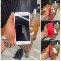 للبيع iPhone 7 Plus 📱 الجهاز نظيف كلش ومرتب، نسخة شرق أوسط.  مكفول كفا...